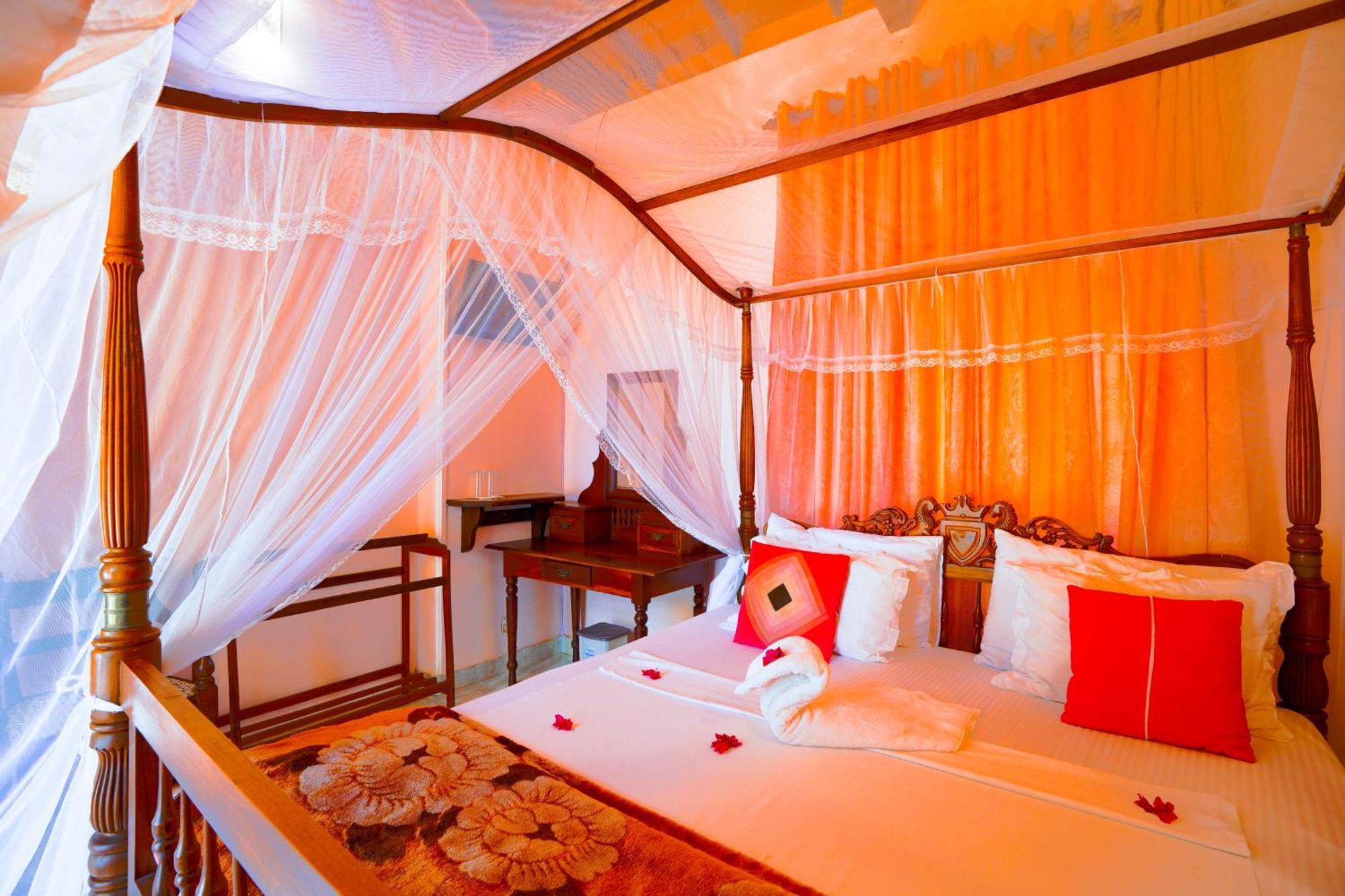 Frangipani Motel كالي المظهر الخارجي الصورة