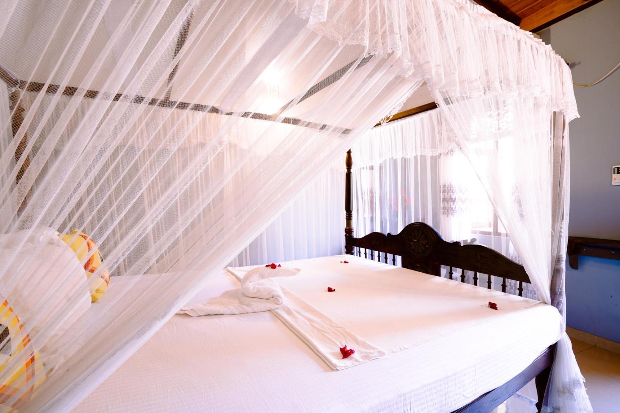 Frangipani Motel كالي المظهر الخارجي الصورة
