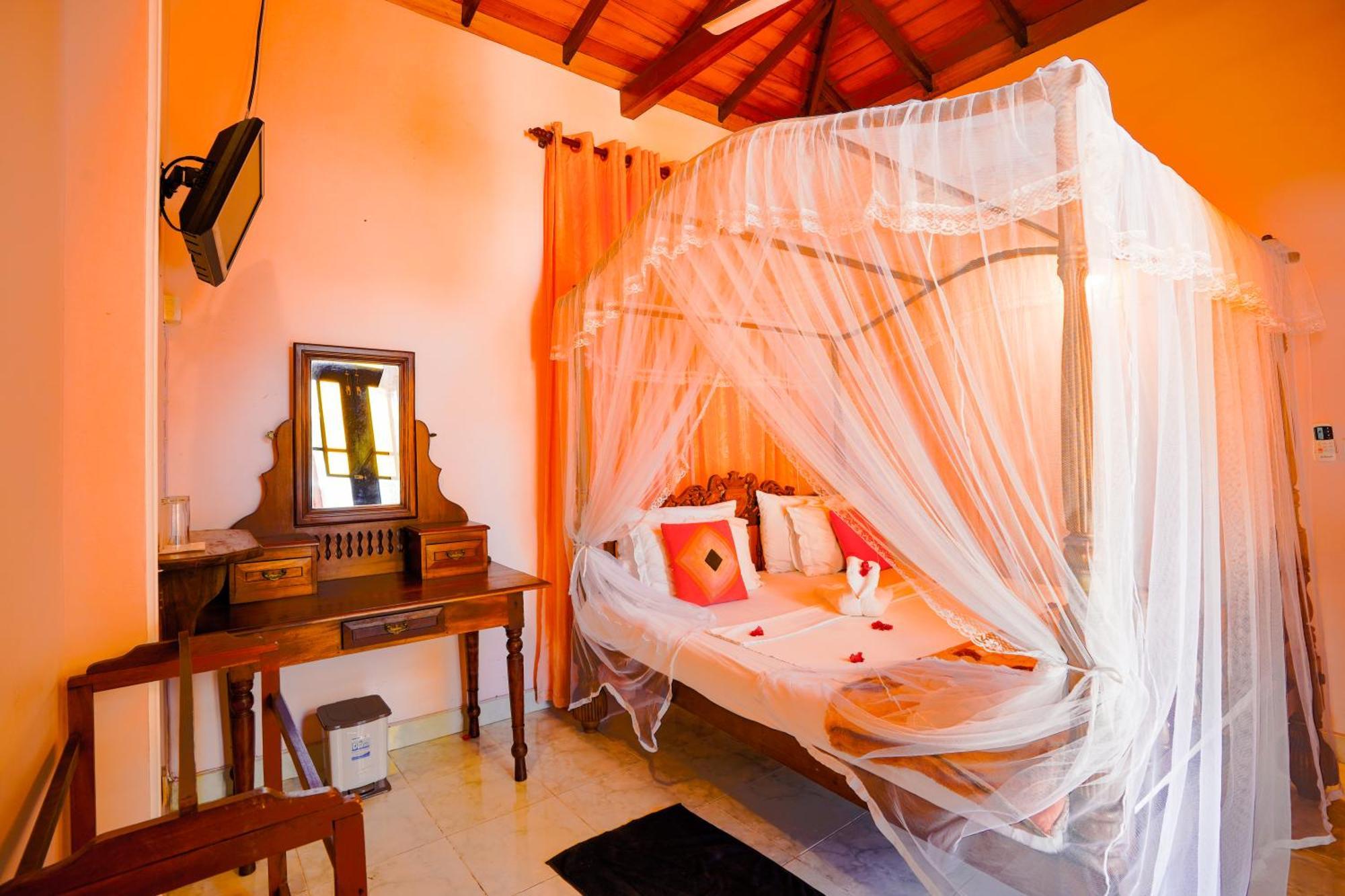 Frangipani Motel كالي المظهر الخارجي الصورة