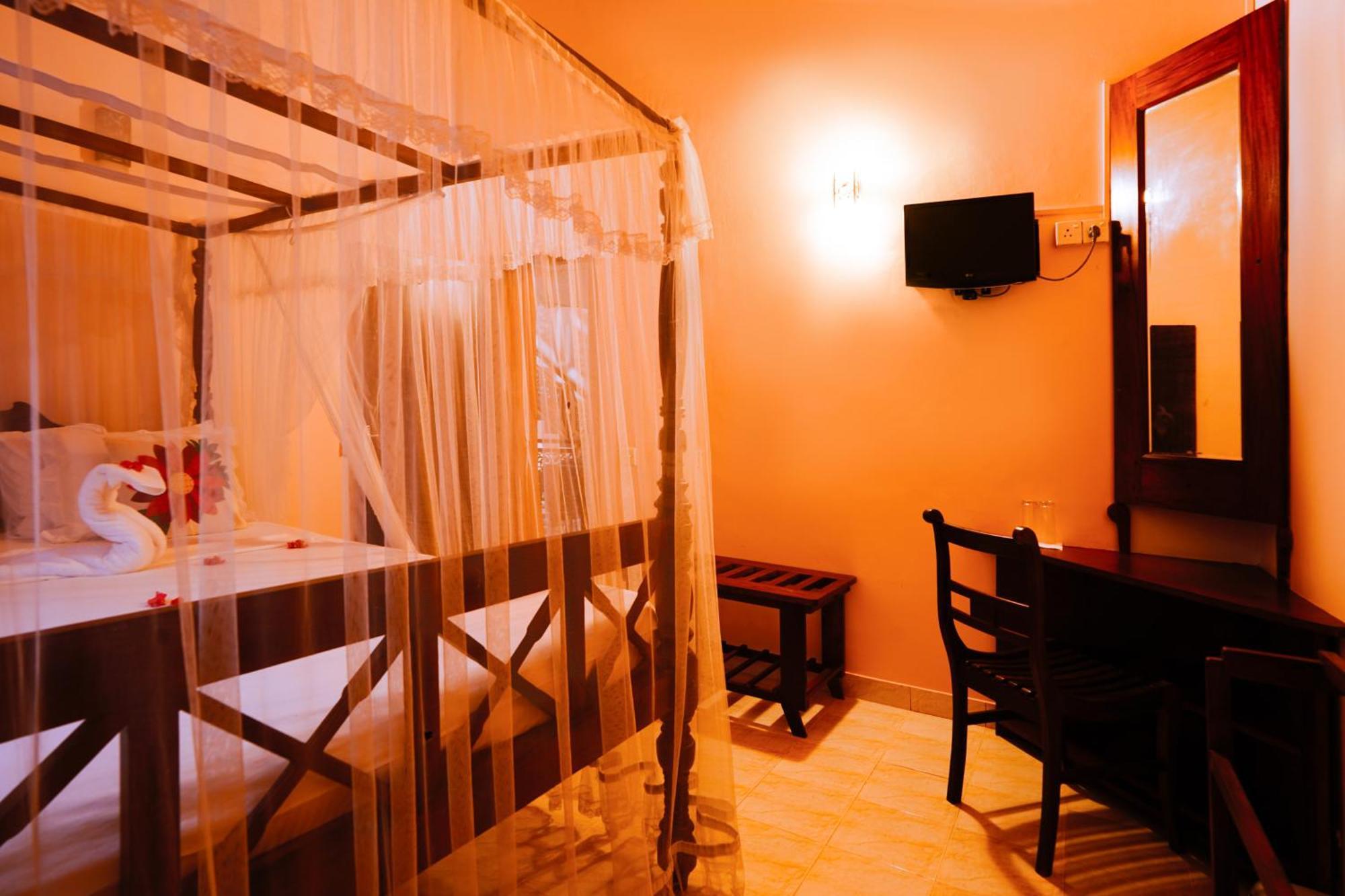 Frangipani Motel كالي المظهر الخارجي الصورة